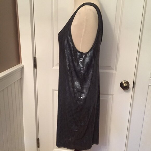 VINCE DRESS MINI GRAY SEQUIN SHIFT SLEEVELESS SCOOP NECK Size L - Picture 5 of 8